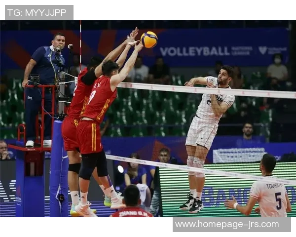 伊朗与俄罗斯男排精彩对决直播全程回顾与分析 伊朗与俄罗斯男排精彩对决直播全程回顾与分析